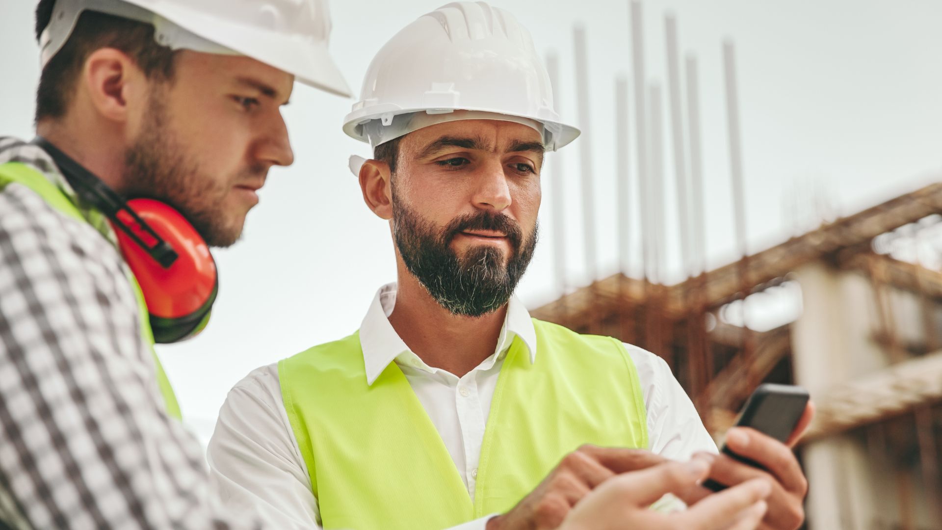 Invoicing Efficiency Redefined: Construction Management Apps for Subcontractors in Australia